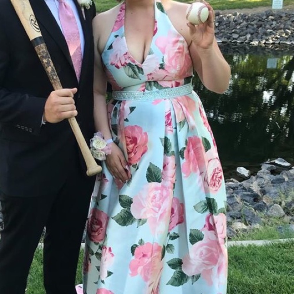 Prom dress